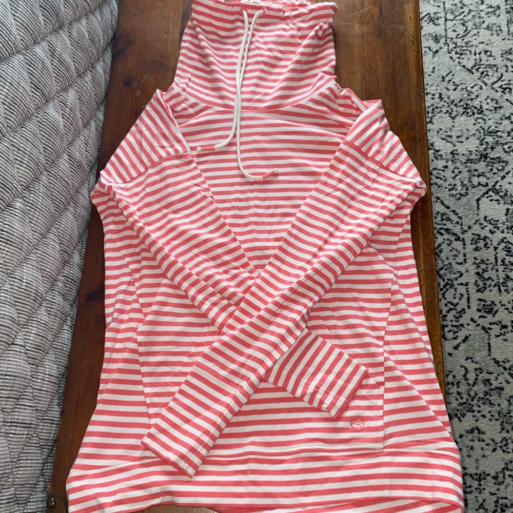 NWOT Southern Tide Funnel Neck Sweatshirt